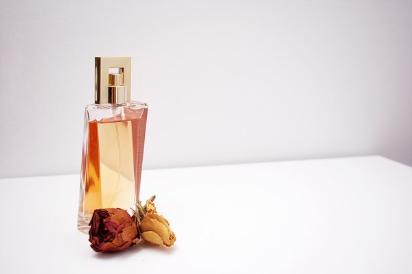 Les secrets envoûtants des parfums el nabil révèlent l'élégance